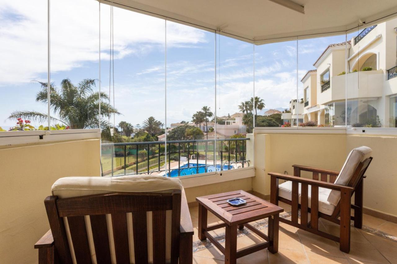 Homeforguest Front Line Beach Apartment In Hacienda Playa Марбеля Екстериор снимка